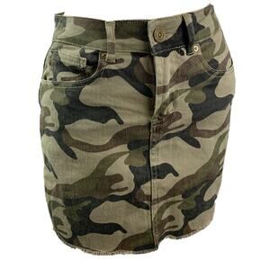 1 Indigo Rein Junior Women's Camo Stretch Denim Skirt Raw Edge Green